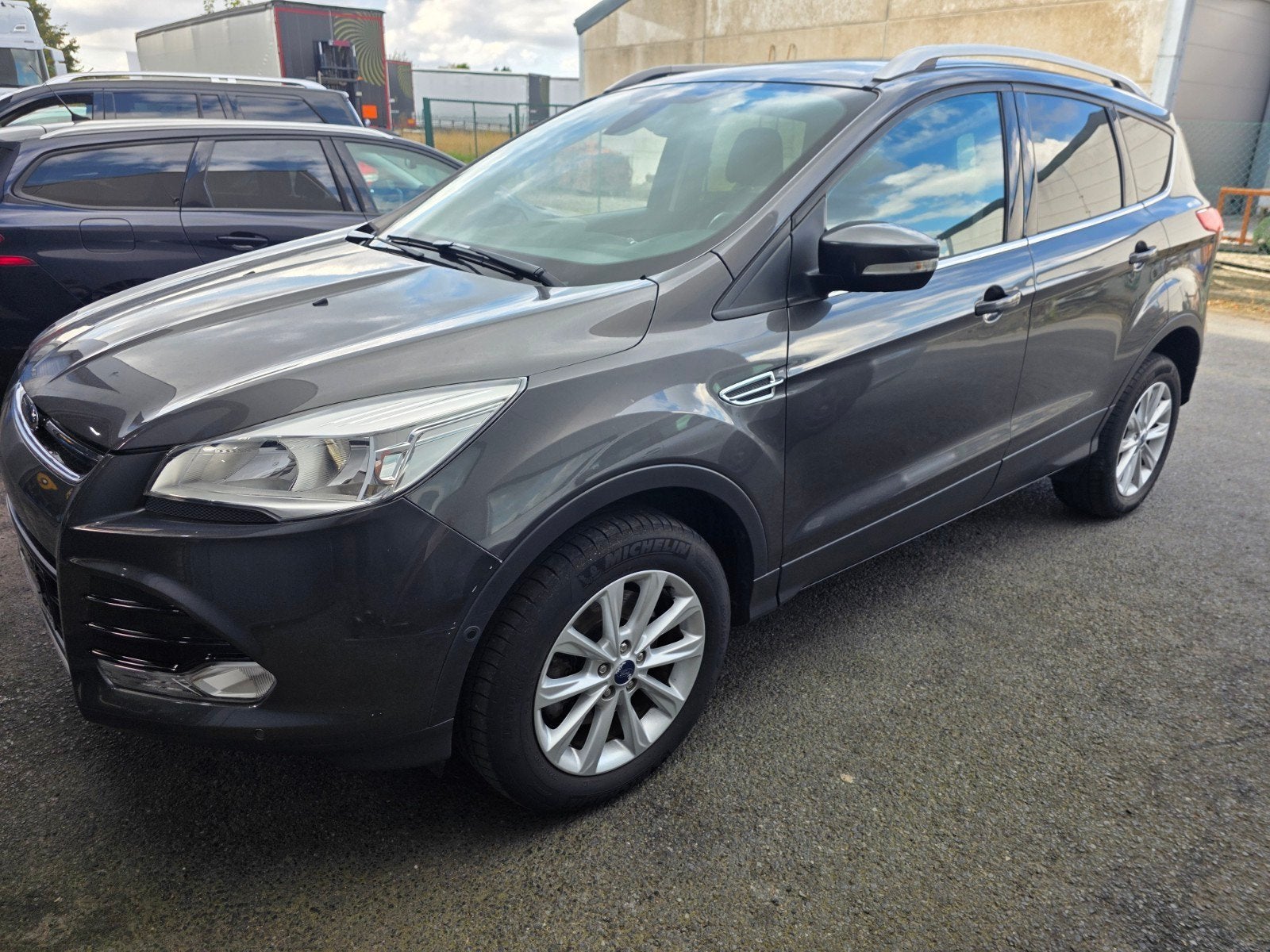 Ford Kuga 1.5 benz 4x4 Automaat 2015, Auto's, Automaat, 1498 cc, Euro 6, 134 kW