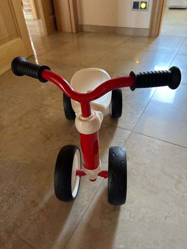 Loopfietsje, Kinderen en Baby's, Speelgoed | Buiten | Voertuigen en Loopfietsen, Ophalen, Zo goed als nieuw, Loopfiets