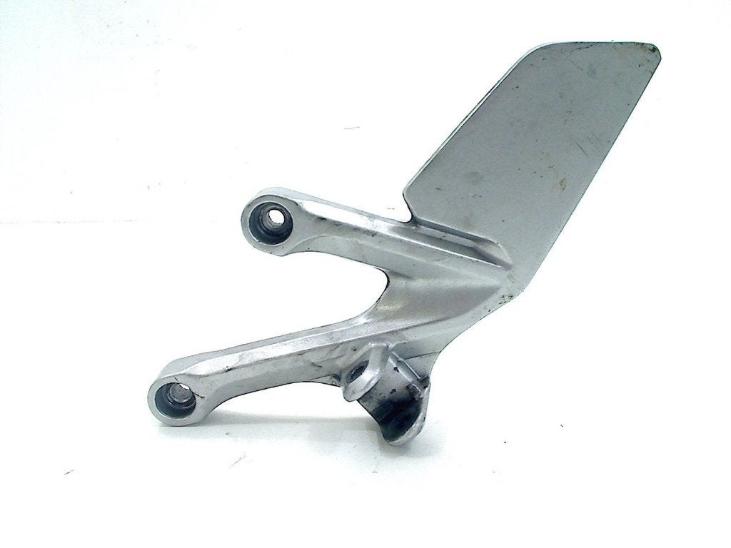 REPOSE PIEDS AVANT GAUCHE CB 1000 R 2008-2016 (CB1000R), Motos, Dhr. S. di Majo, Utilisé, Info@cama-motorparts.nl, P.J. Troelstraweg 8 8
3144 CX  MAASSLUIS, NL