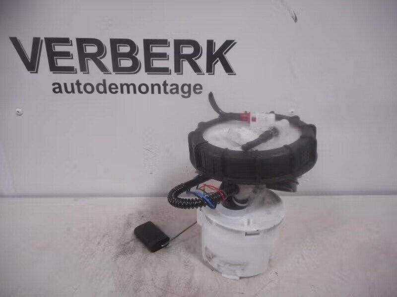 BRANDSTOFPOMP ELECT. Ford Focus 1 Wagon (01-1998/11-2004), Enlèvement ou Envoi, Henry-Ford-Straße 1 50735 Köln, DE, Ford-Werke GmbH