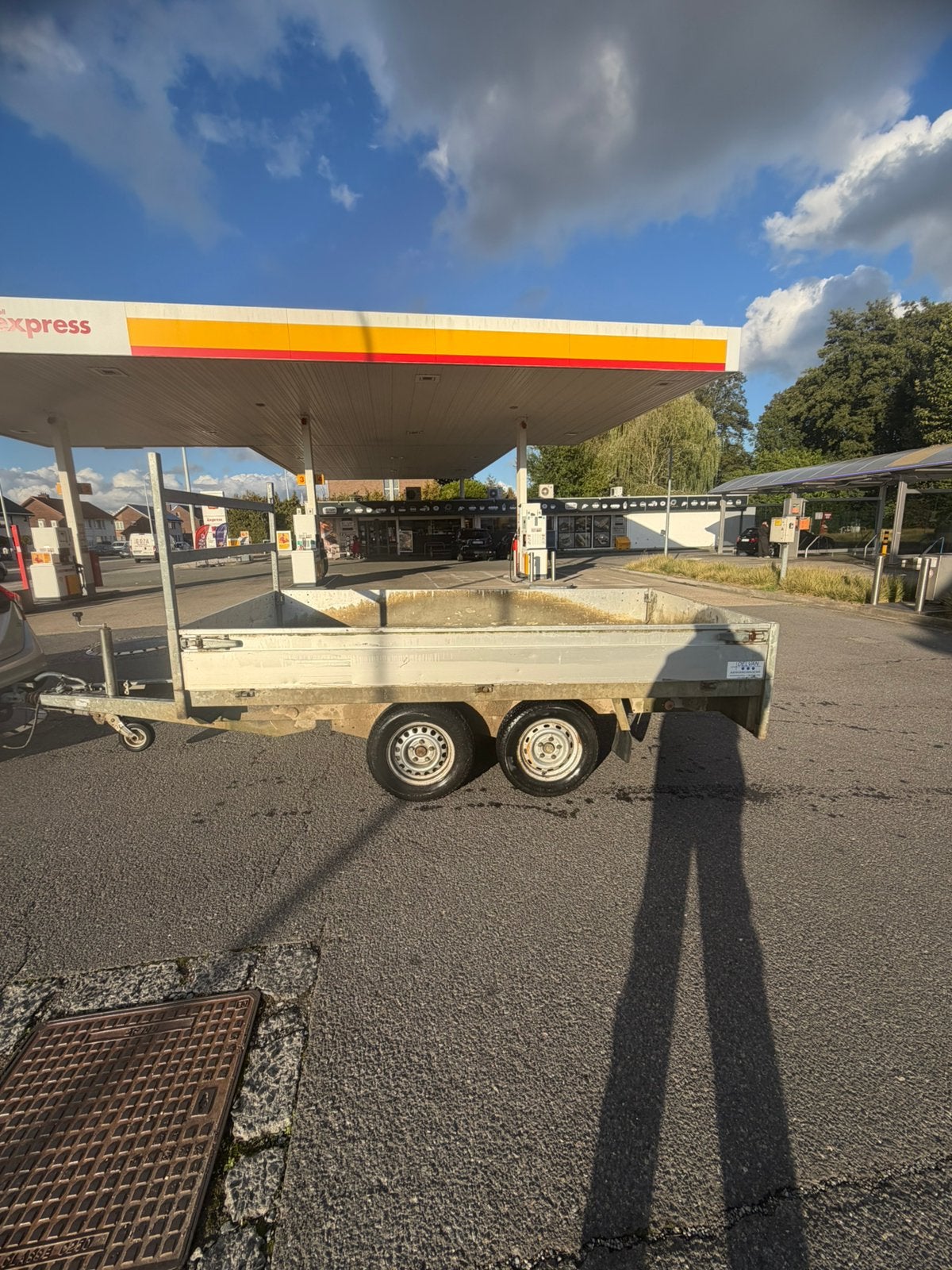Henra plateau aanhangwagen 2000kg, Auto diversen, Ophalen, Zo goed als nieuw
