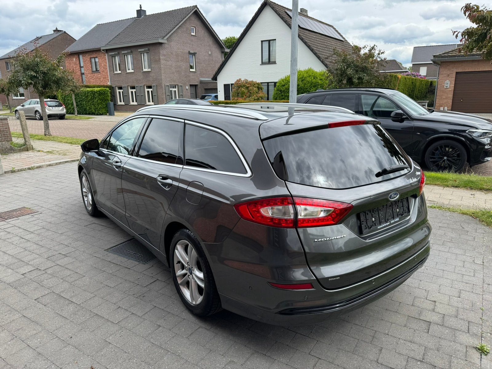 Ford Mondeo 1.5 benzine BTW-Wagen, Auto's, Voorwielaandrijving, Dealer onderhouden, Stof, 1498 cc