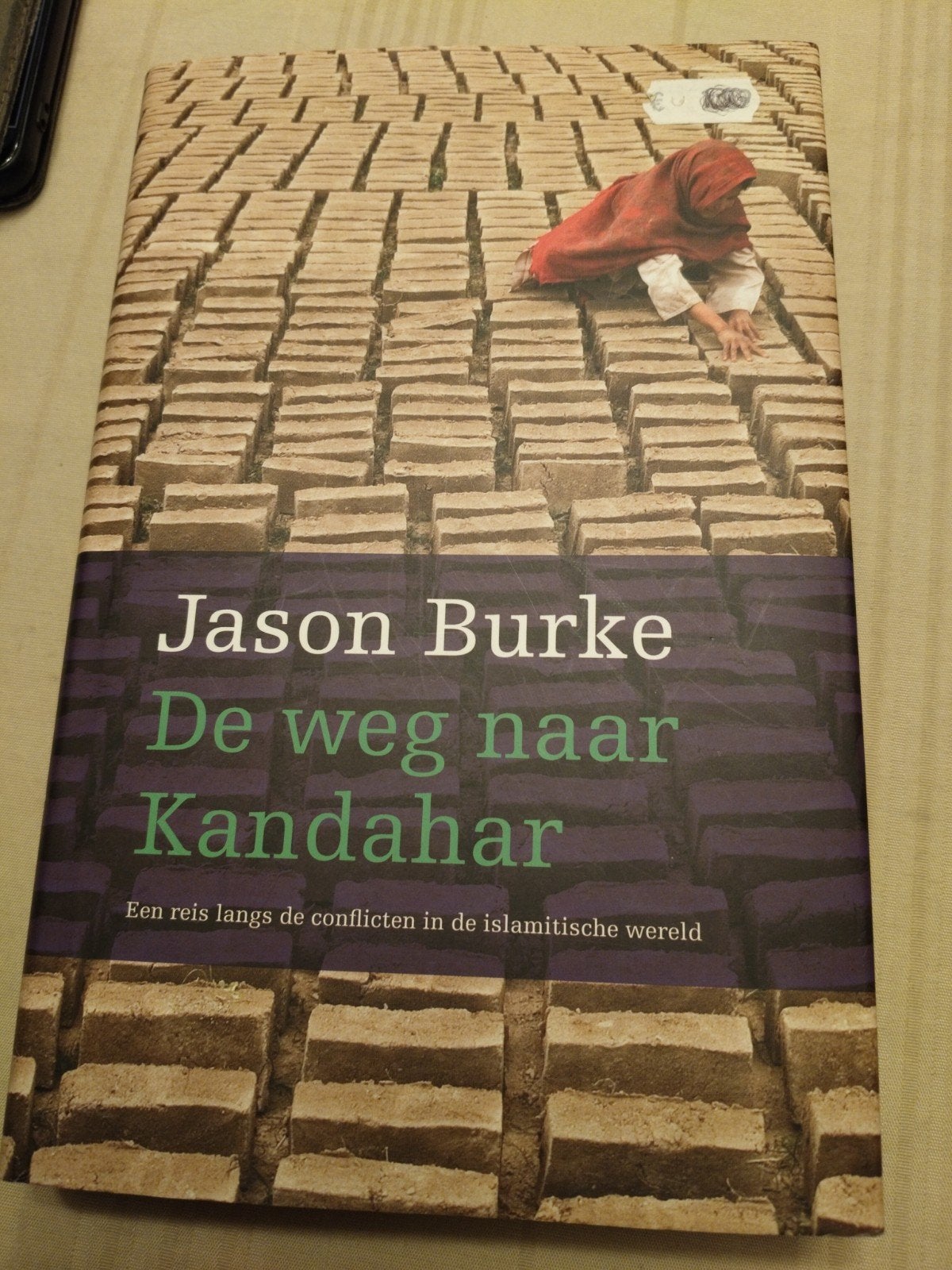 J. Burke - De weg naar Kandahar, Ophalen of Verzenden, J. Burke