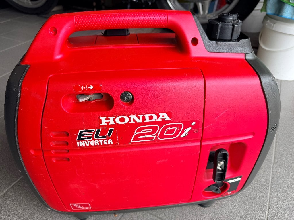 HONDA EU20i generator, Enlèvement, Utilisé, Essence