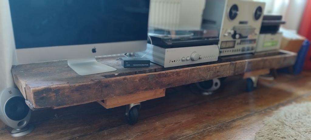 Meuble Hifi bois massif industriel sur roues 201x50x30, Enlèvement