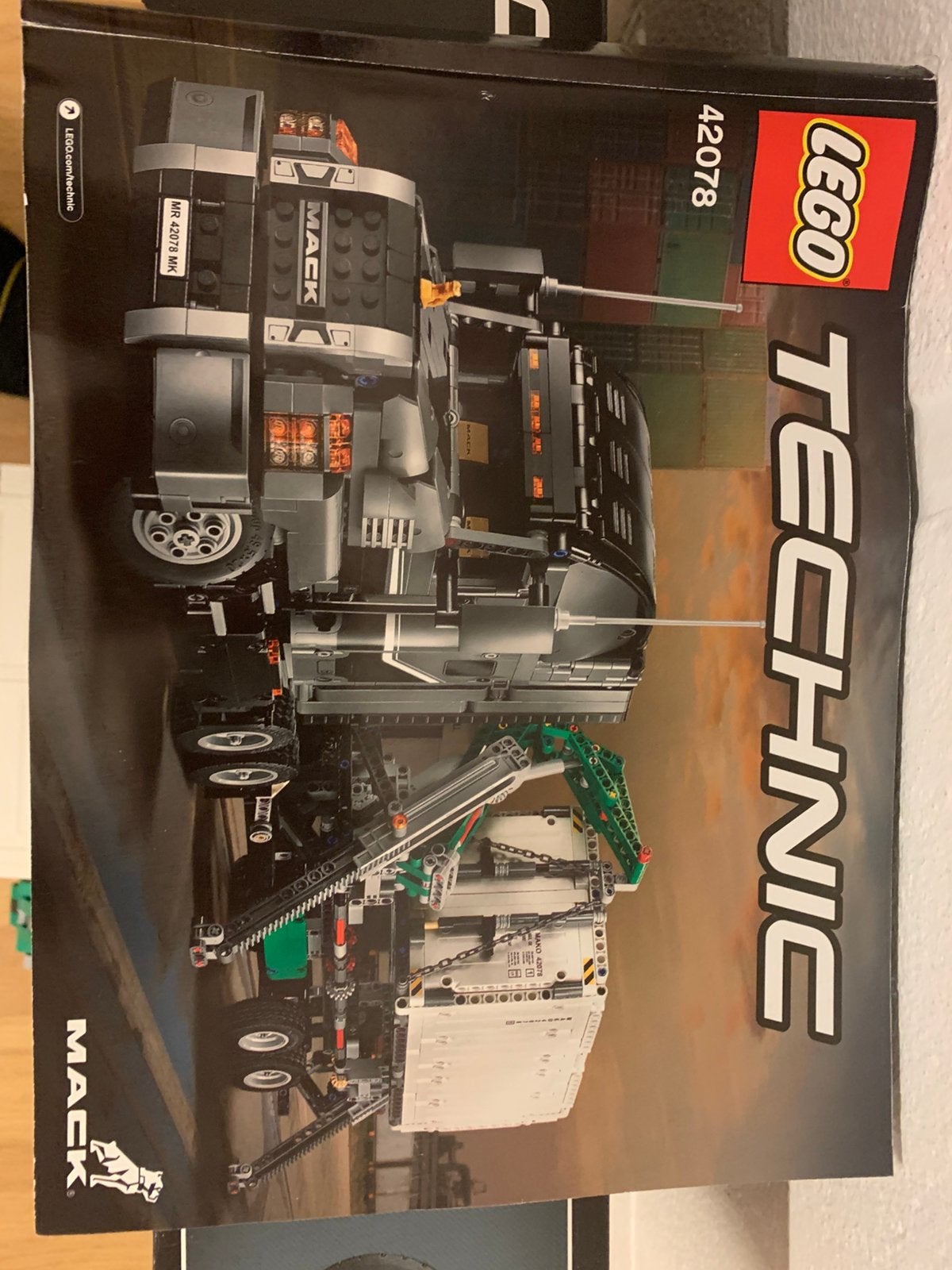 Lego Technic 42078 Mack Anthem truck, Kinderen en Baby's, Speelgoed | Duplo en Lego, Ophalen, Zo goed als nieuw, Lego, Technic