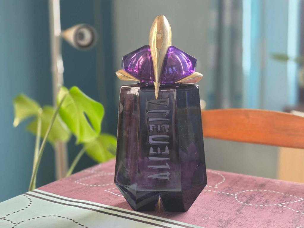 XL parfum uit de Alien collectie, Verzamelen, Ophalen
