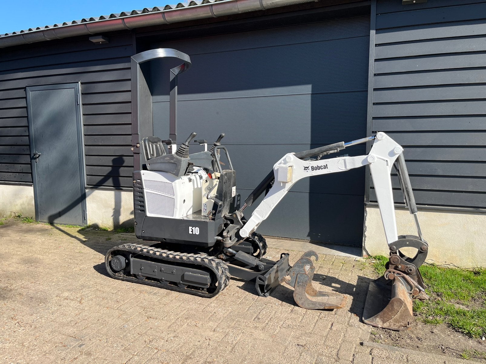 Bobcat e10 BJ2015 met slechts 1250 uur, Zakelijke goederen, Ophalen of Verzenden, Graafmachine