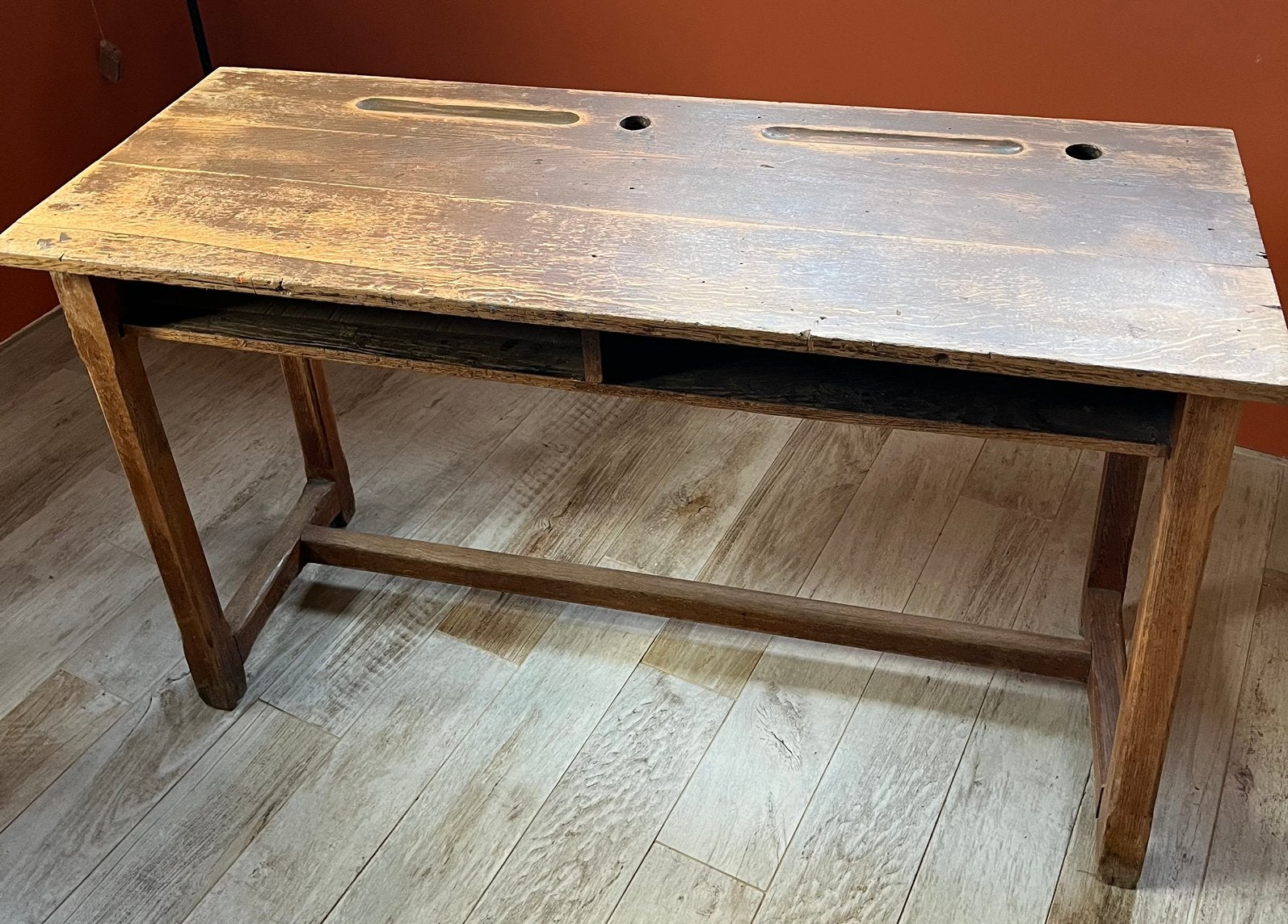 Ancien banc d’ecole pour bureau, Enlèvement, Utilisé