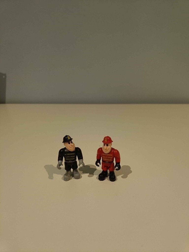 Pompier rouge et noir, Enlèvement ou Envoi, Comme neuf