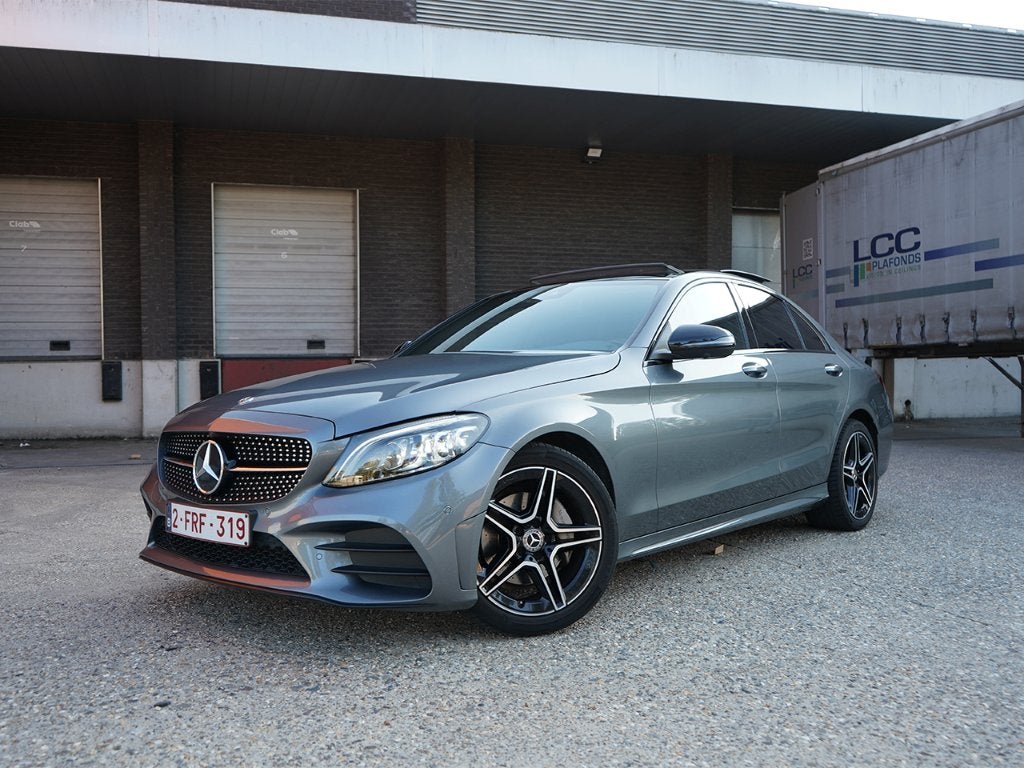 Mercedes C180 AMG pakket - Full Option, Auto's, Mercedes-Benz, Automaat, 4 deurs, Achterwielaandrijving, 4 cilinders