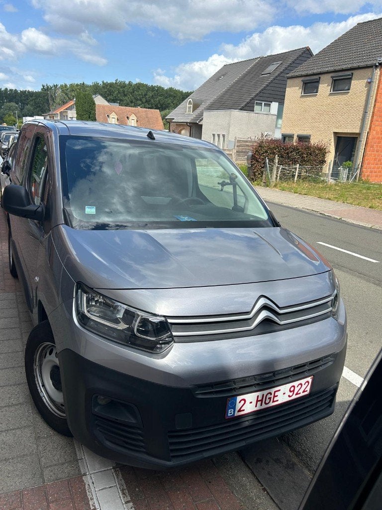 Citroën Berlingo – Aménagement Sortimo – Très bon état, Autos, Argent ou Gris, Achat, Boîte manuelle, Berlingo