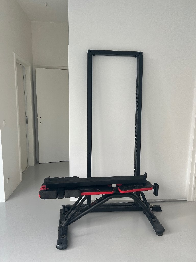 TUNTURI WT60 + benchbank, Sport en Fitness, Ophalen, Zo goed als nieuw, Benen, Fitnessbank