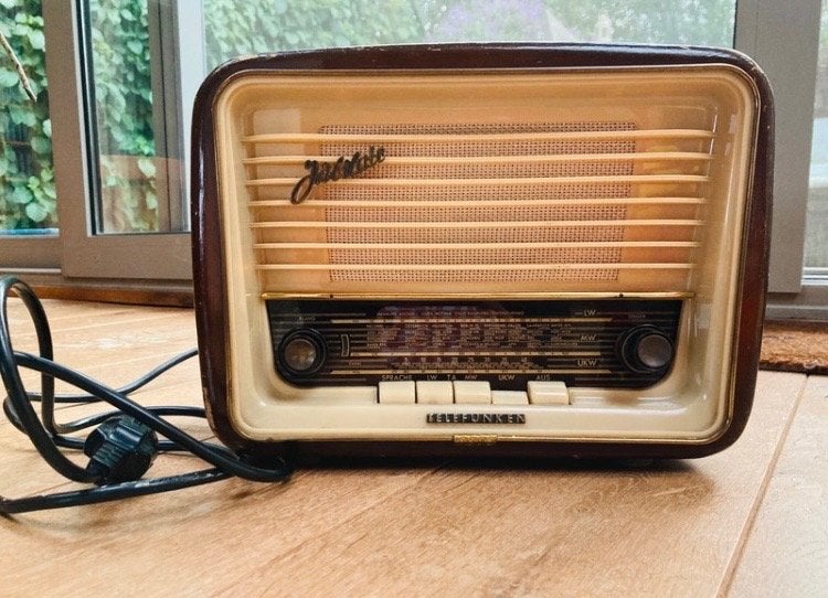 Vintage radioTelefunken Jubilate 7, Enlèvement, Utilisé, Radio