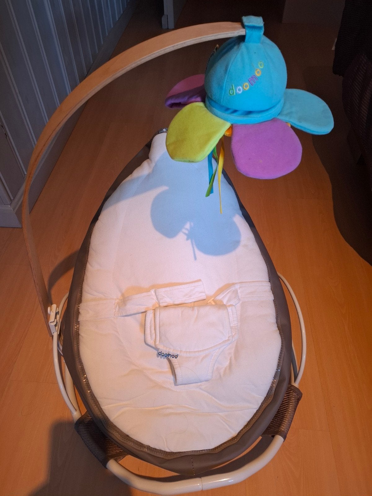 balançoire Doomoo avec 2 arches, Autres marques, Comme neuf, Enlèvement, Avec ceinture(s)