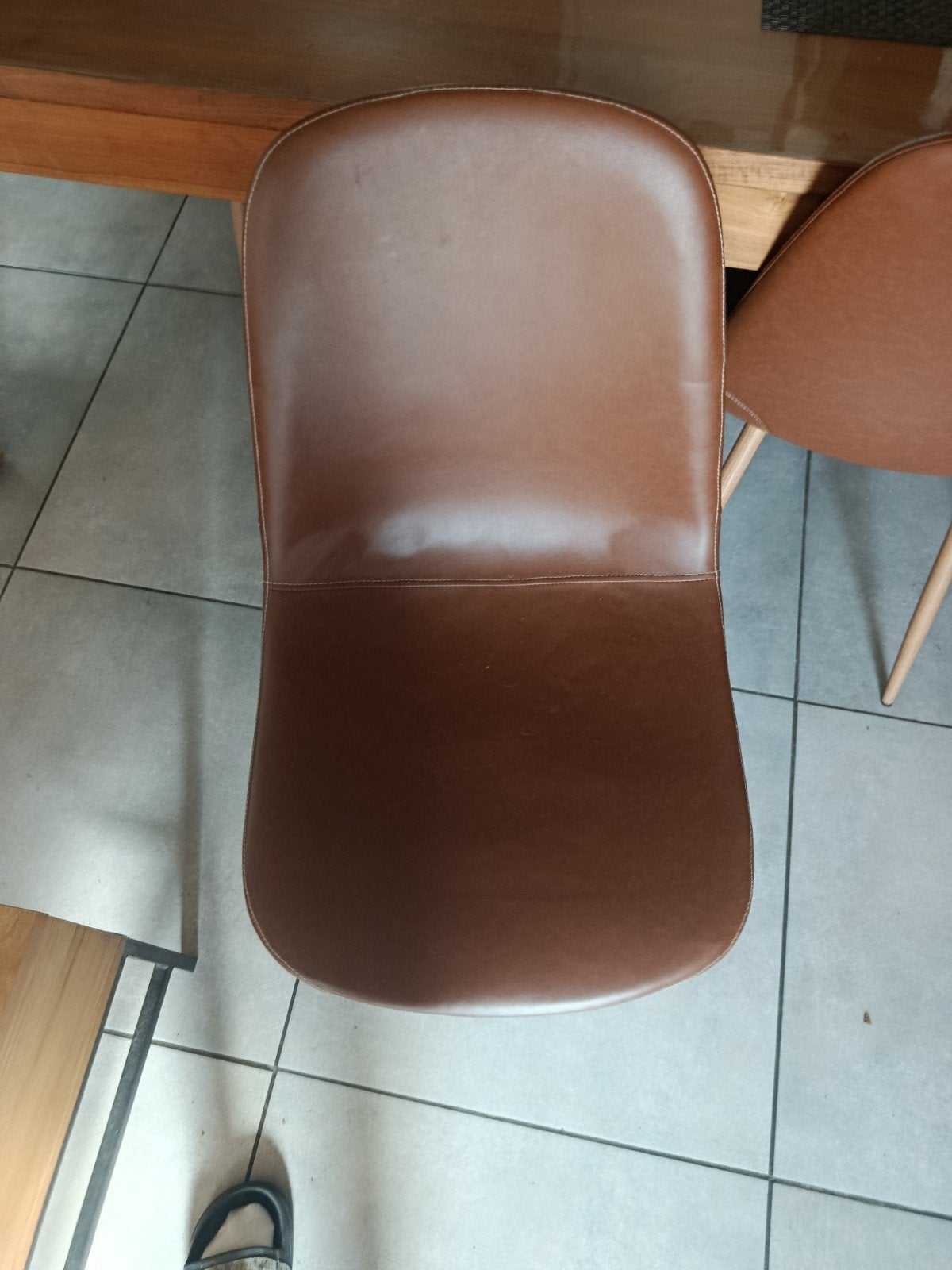 Table salle a manger Teck+ 4 chaises simili, Ophalen, Gebruikt, Bruin, Vier