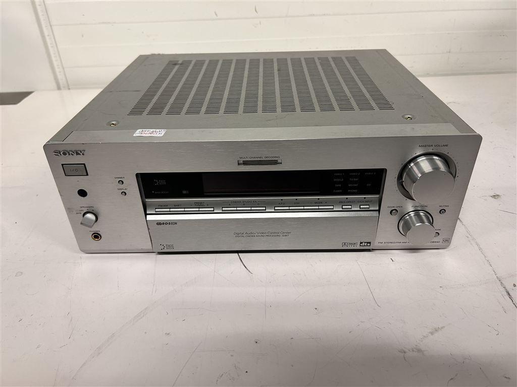 A7401. Denon FM-AM stereo Receiver DB940 versterker, Audio, Tv en Foto, Versterkers en Ontvangers, Ophalen of Verzenden, Gebruikt