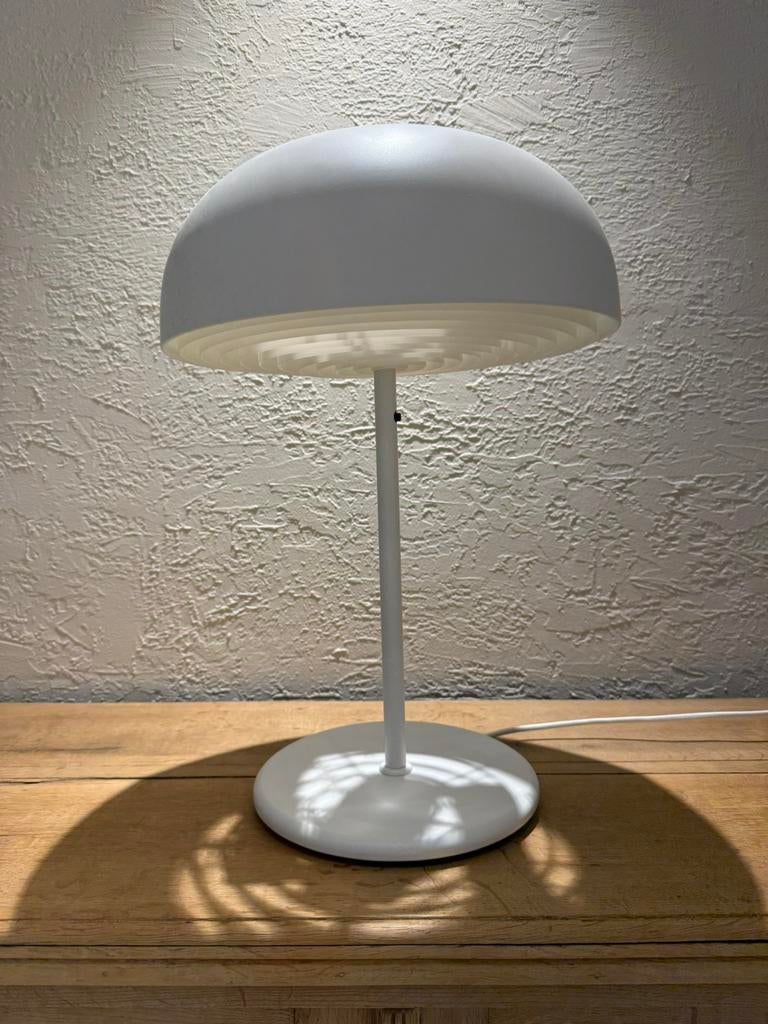 Lampe de table NYMANE, Vintage, Comme neuf, Enlèvement, Métal