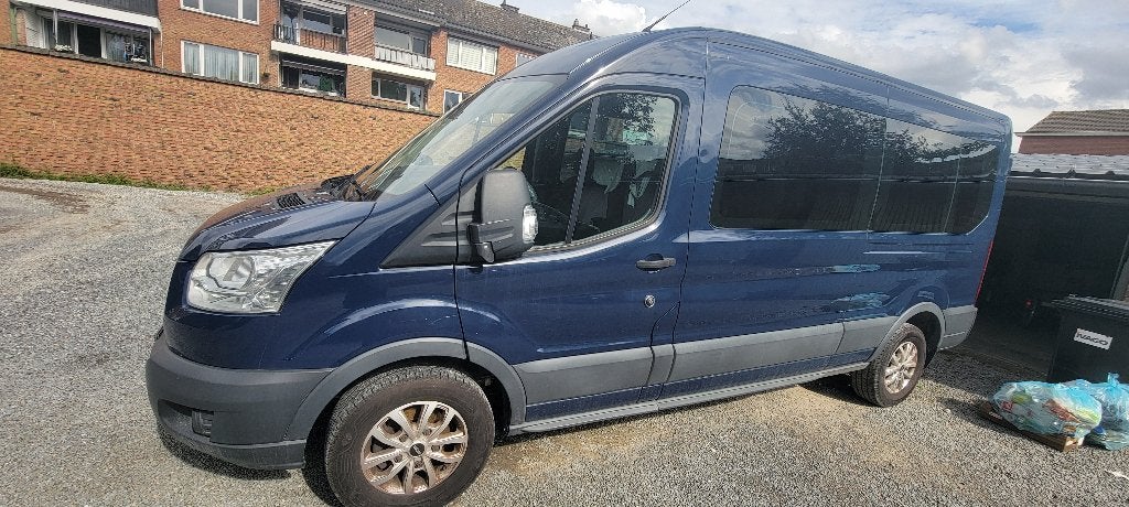 Ford Transit, Auto's, Voorwielaandrijving, 4 deurs, Euro 6, Blauw