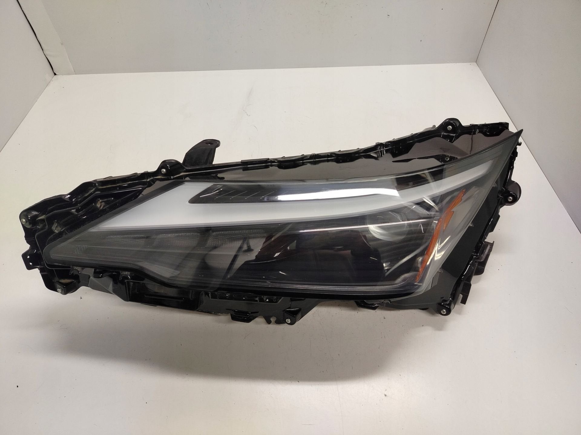 Lexus RZ Koplamp Links Lexus, Info@toyota.co.jp, Gebruikt, Toyota Motor Corporation, Lexus