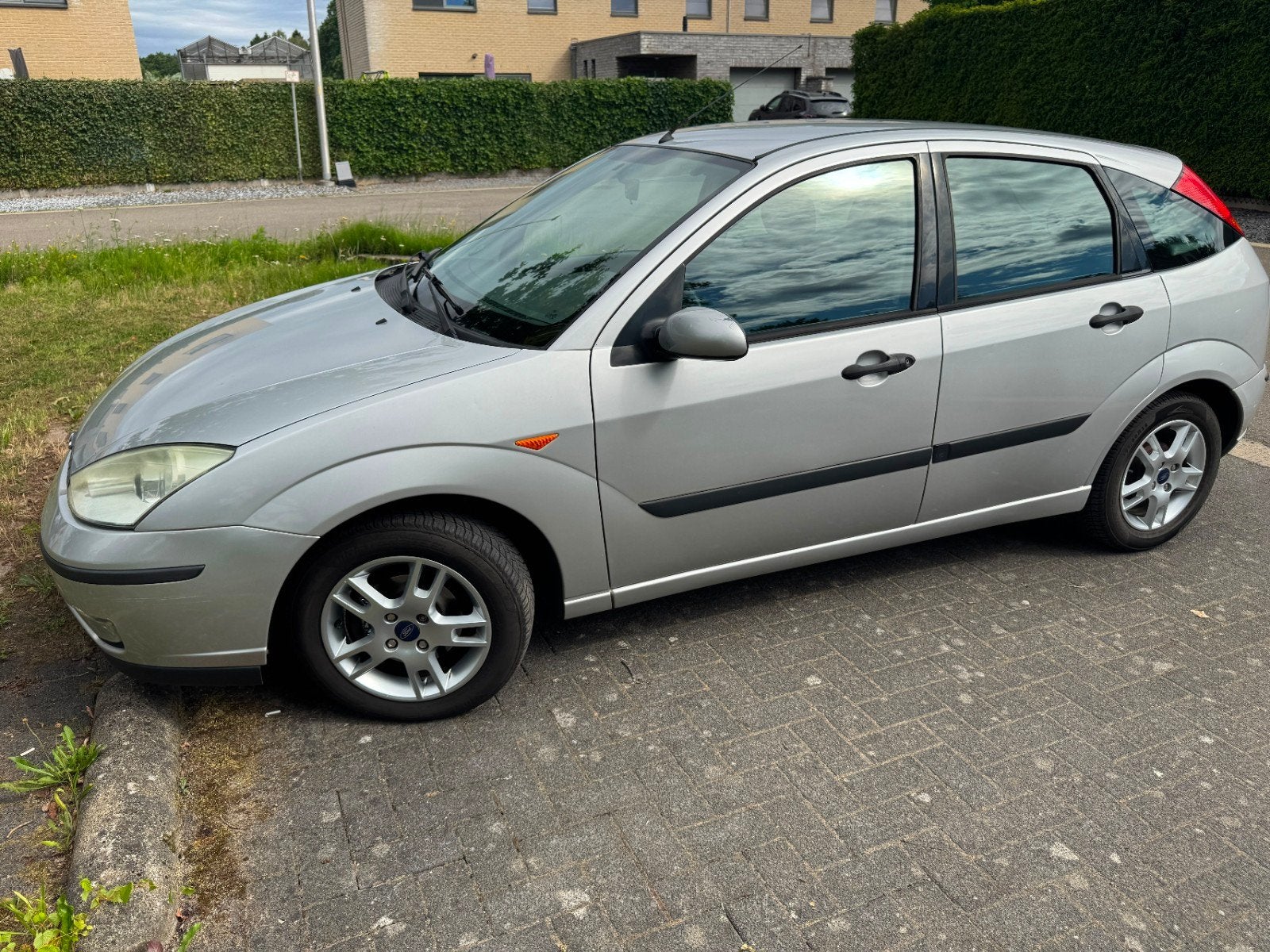 FORD FOCUS/1.6 BENZINE/AUTOMAAT/AIRCO/KEURING/TREKHAAK, Auto's, 75 kW, 1599 cc, 4 cilinders, Bedrijf