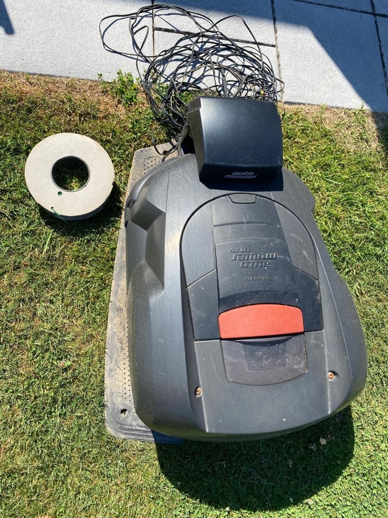 Robot tondeuse Husqvarna ACX 230 - Pret seconde vie !, Tuin en Terras, Robotmaaiers, Gebruikt, Meer dan 25 cm, Ophalen