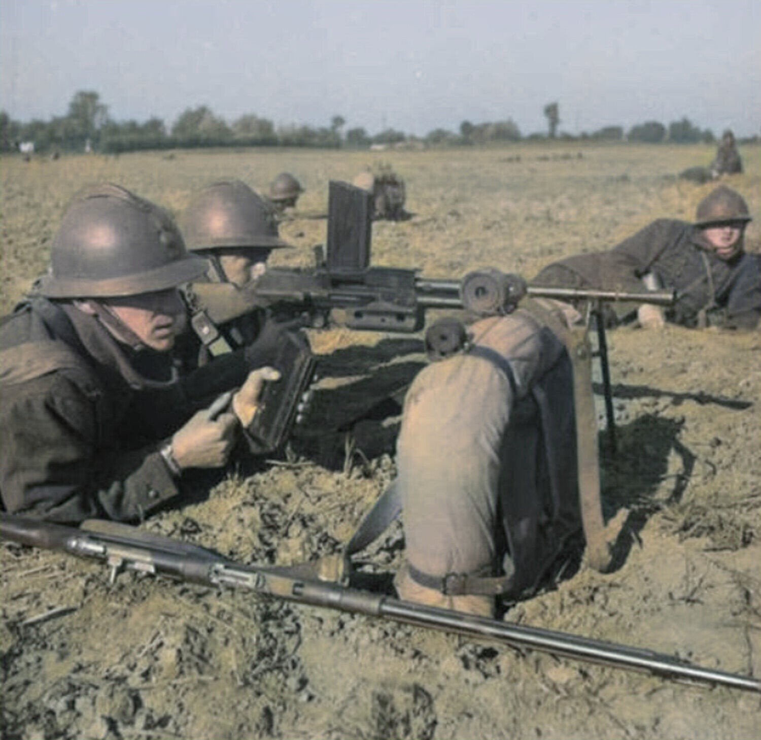 Casque d'infanterie français M26 Adrian WW2, Collections, Enlèvement ou Envoi