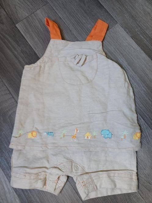 une salopette /lin+coton/ taille 1 mois, Enfants & Bébés, Vêtements de bébé | Taille 56, Enlèvement ou Envoi