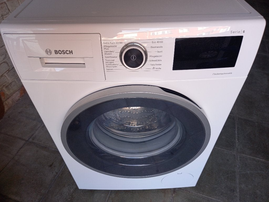 BOSCH 9kg A +++ wasmachine. 1600tr, Ophalen, Zo goed als nieuw