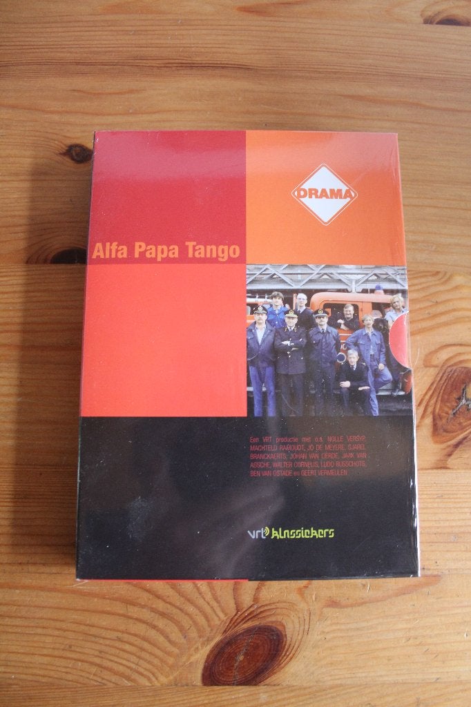 Alfa papa tango  Knappe Vlaamse brandweer-serie!     nieuw!, Alle leeftijden, Drama, Nieuw in verpakking, Complete serie