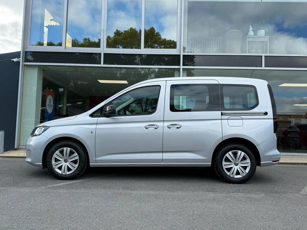 Volkswagen Caddy CARPLAY / SENSOREN / CRUISECONTROL / DAB /, 4 cilinders, https://public.car-pass.be/vhr/4c201fab-87c0-45e1-ab7a-e3f62f770cc2