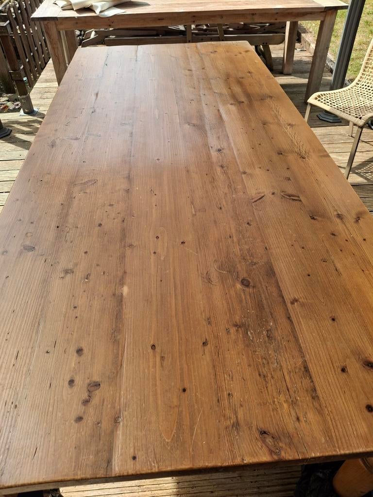 grenen table, Enlèvement
