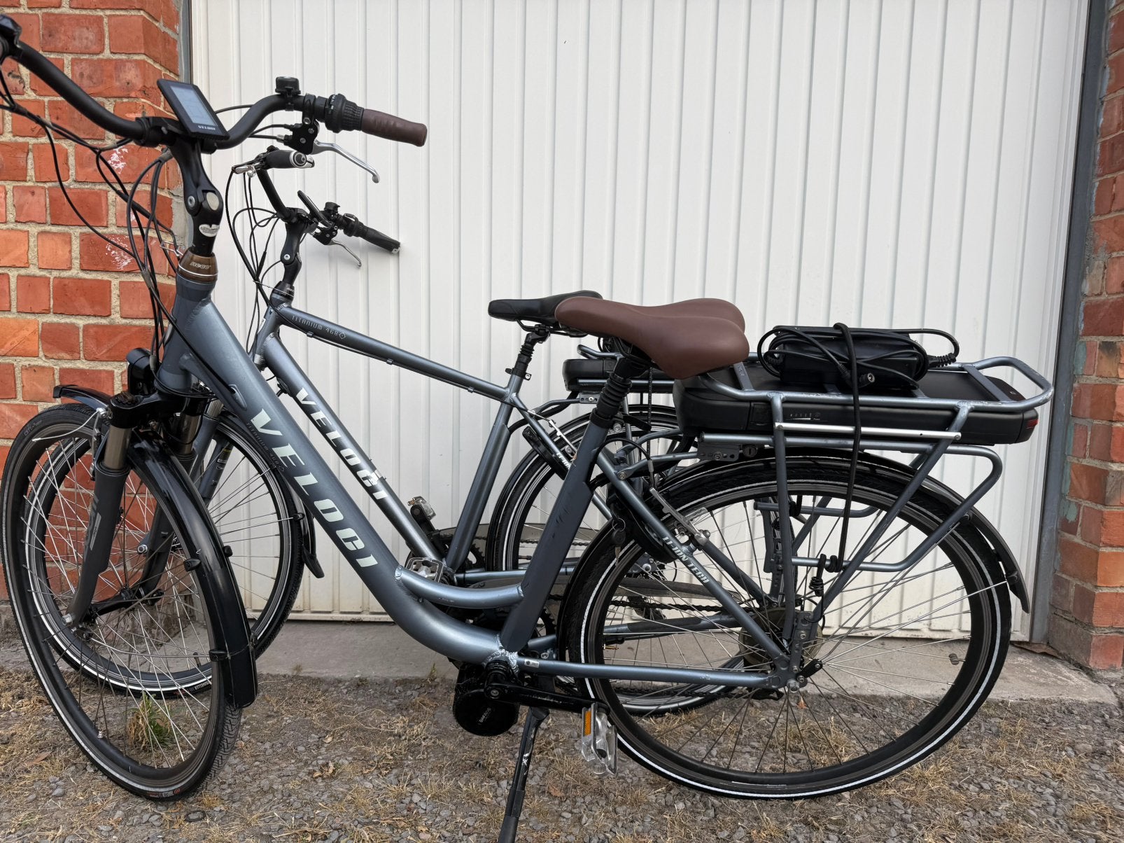 Veloci elektrische heren- en damesfiets – goede staat, Fietsen en Brommers, Ophalen, Zo goed als nieuw