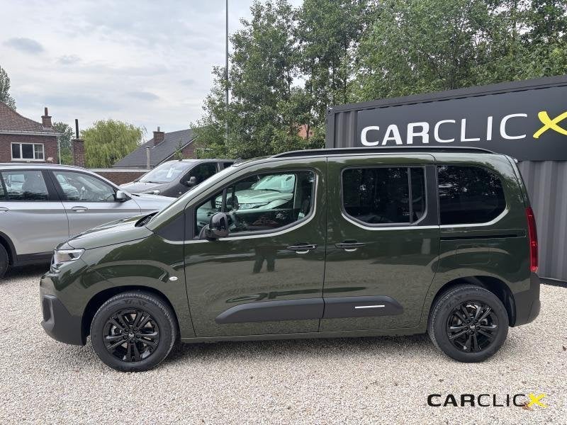 Citroen Berlingo Benzine Plus 5 zitplaatsen, 1199 cc, Handgeschakeld, Start-stop-systeem, Stadsauto