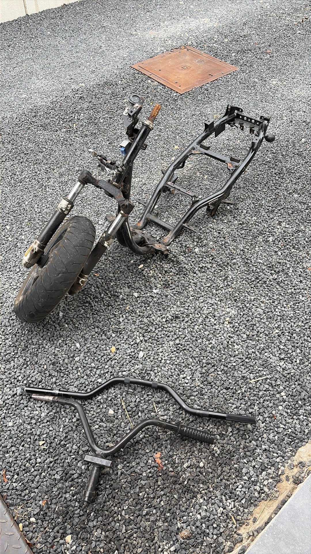 Aerox frame met b klasse papieren, Motoren, Ophalen