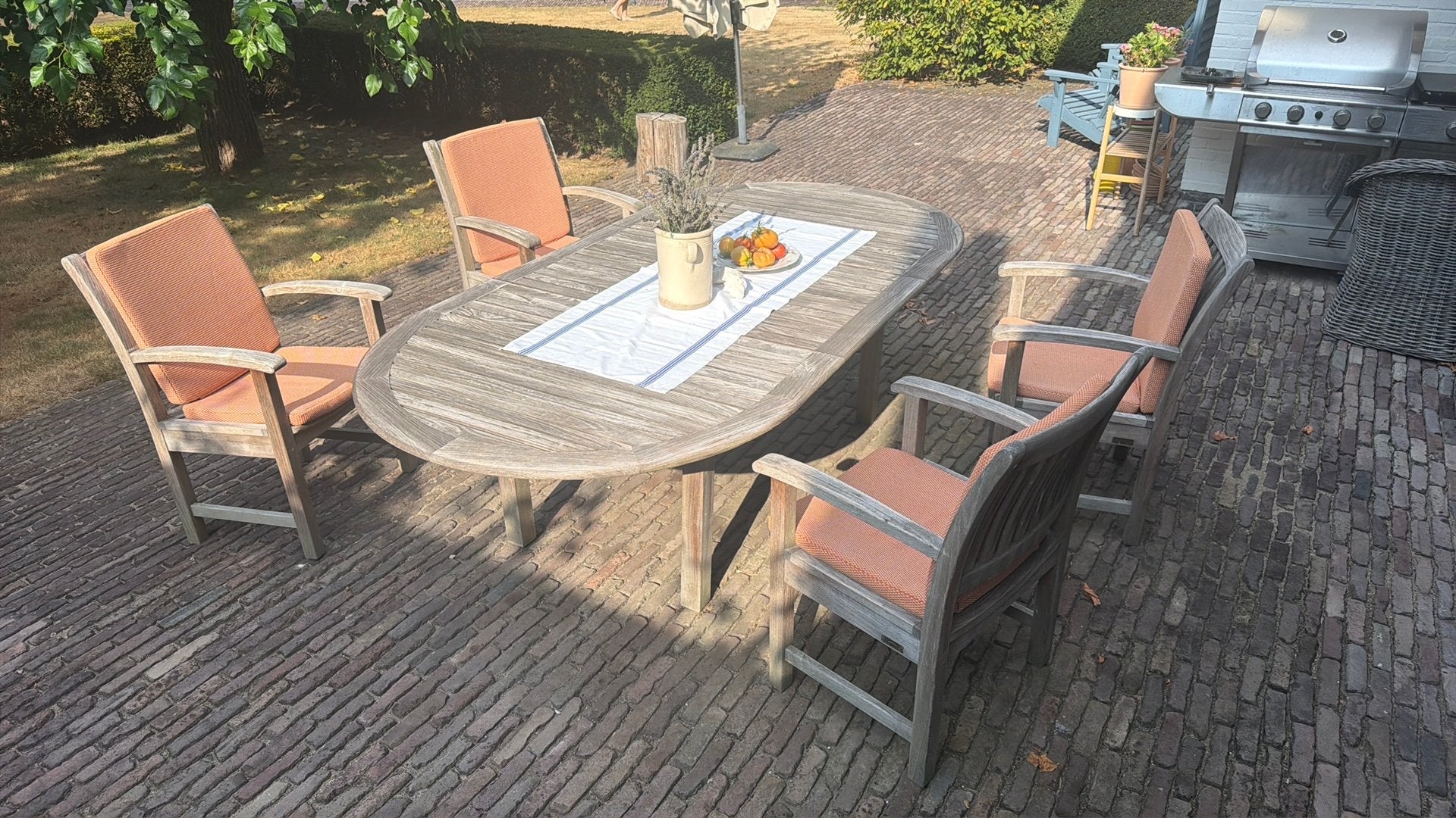 Chique tuinset - 4 stoelen met tafel, Ophalen, Zo goed als nieuw, Tuinset