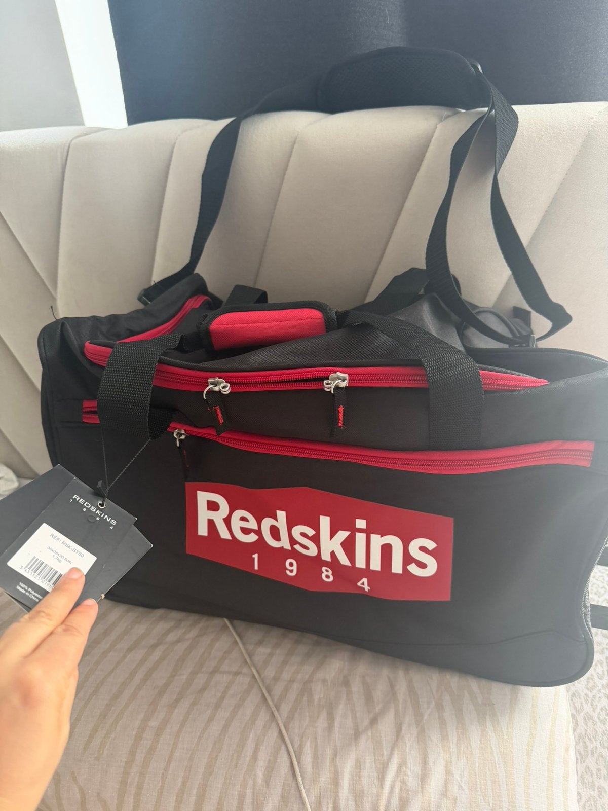 Sac de voyage Redskins 1984 neuf, Bijoux, Sacs & Beauté, Sacs | Sacs de voyage & Petits Sacs de voyage, Enlèvement ou Envoi, Neuf