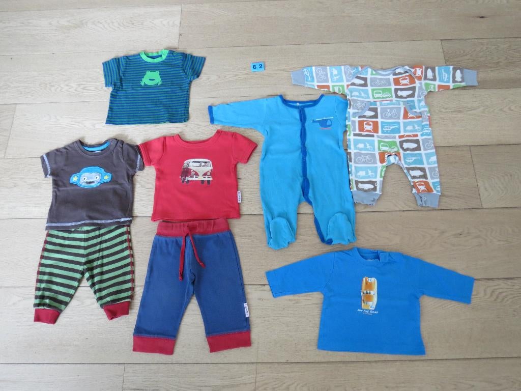 Setje van 8 stuks maat 62, Kinderen en Baby's, Babykleding | Maat 62, Jongetje, Setje, Ophalen of Verzenden