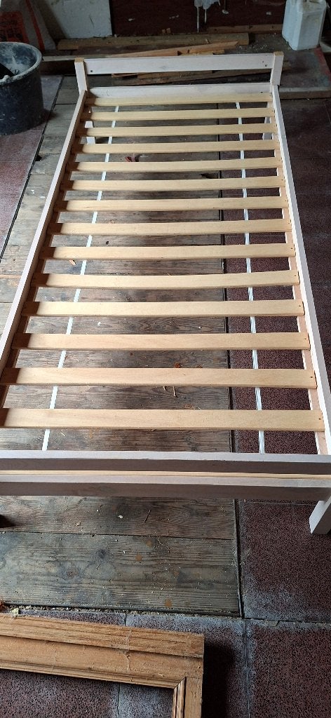 Stevig Houten IKEA Bedframe 90x200 met Luröy Lattenbodem, Maison & Meubles, Chambre à coucher | Lits, 90 cm, Beige, Une personne
