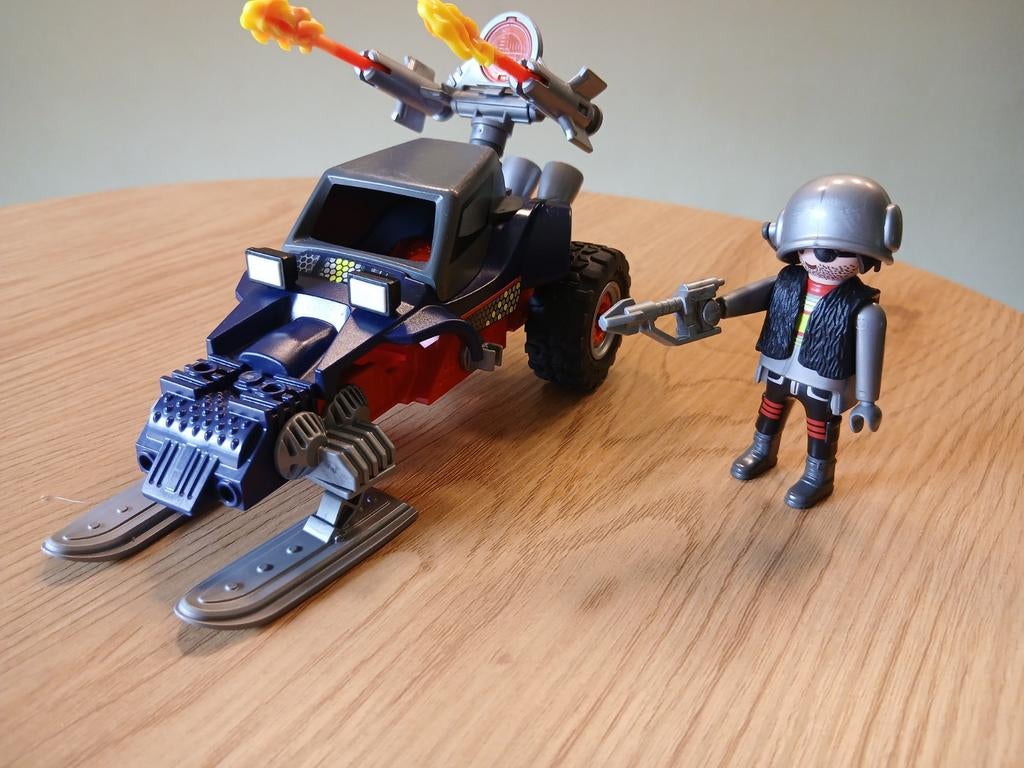 Playmobil 9058, sneeuwscooter met ijspiraat, Ophalen of Verzenden, Zo goed als nieuw, Complete set
