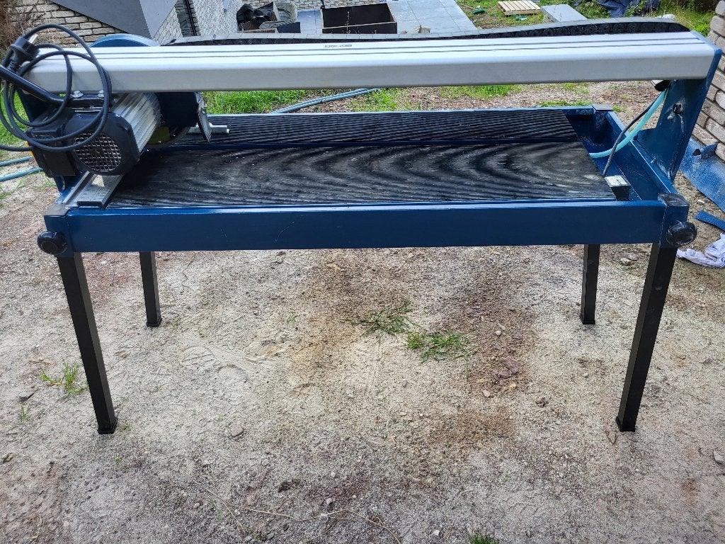 Coupe carrelage à eau HBM, Bricolage & Construction, Enlèvement, Comme neuf, Outil de coupe, Autres marques