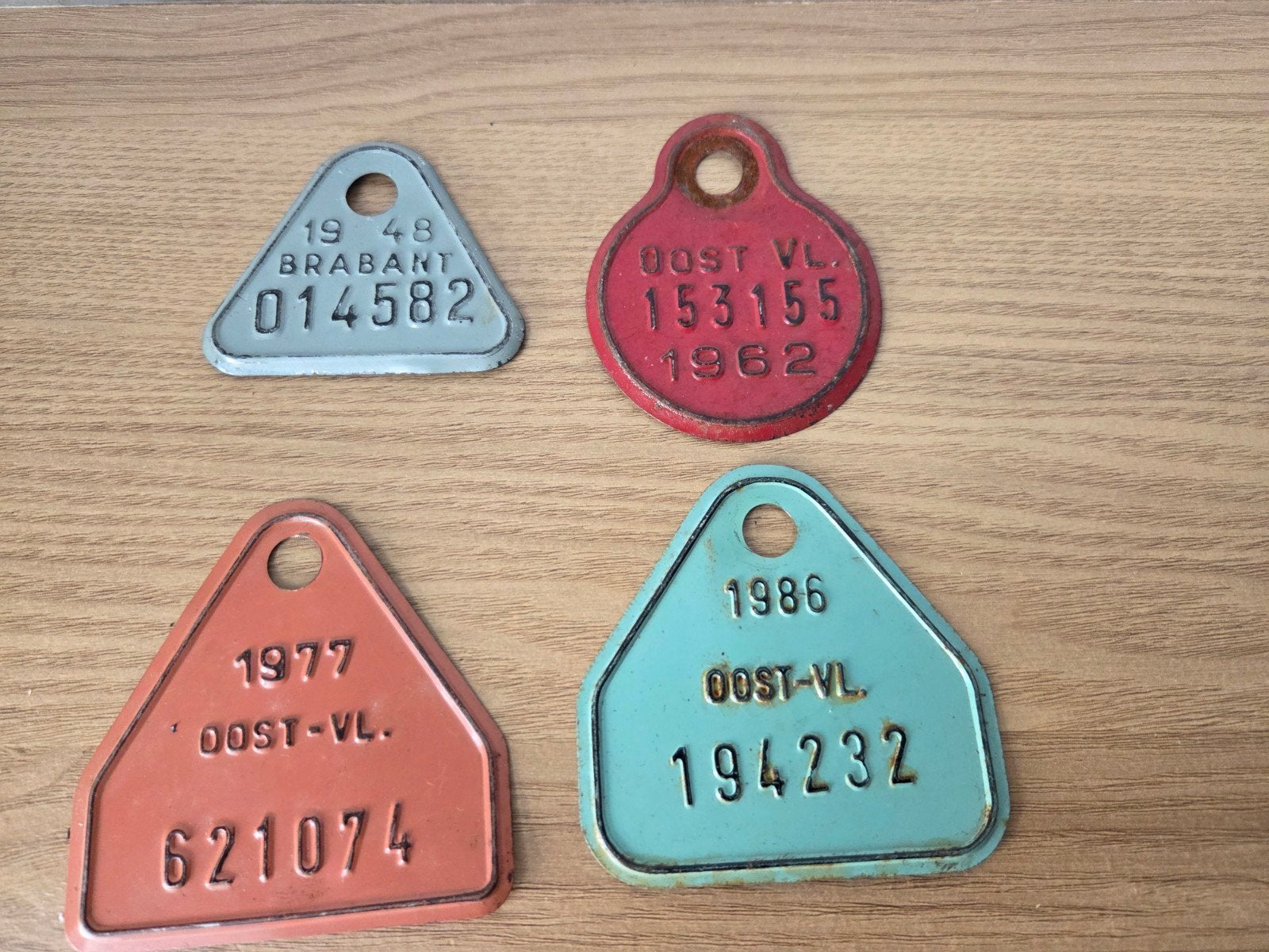 Set van 4 vintage Belgische fietsplaten

Mooie set originele, Ophalen of Verzenden