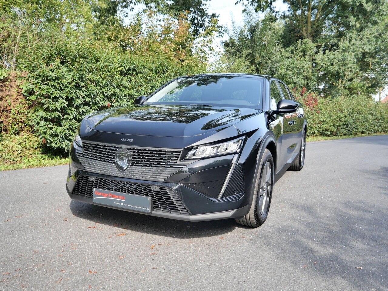 Peugeot 408 Allure Hybrid 145 e DCS6 Belgisch voertuig, Auto's, 0 min, Zwart, Bedrijf, 5 deurs