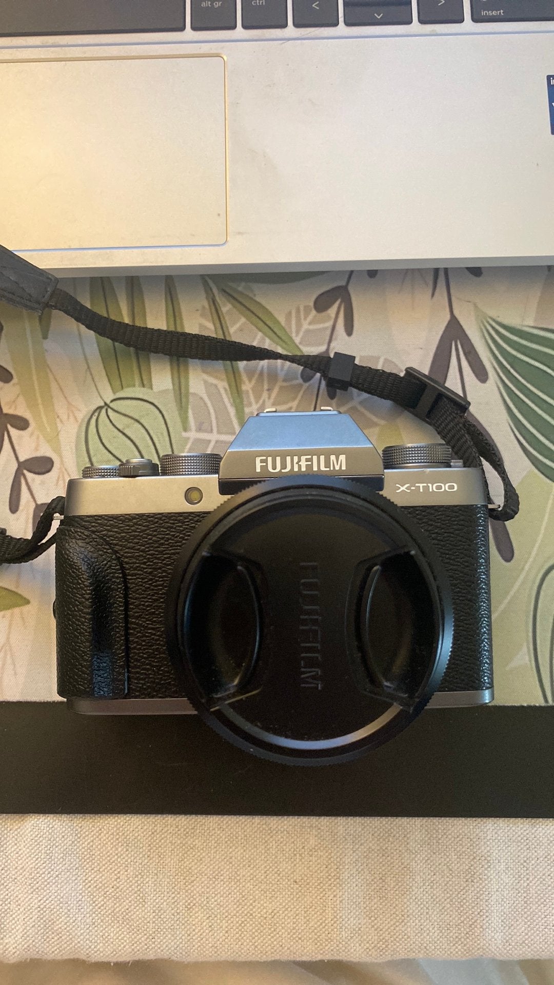 Fujifilm X-T100 + lens XC 15-45, Audio, Tv en Foto, Ophalen, Zo goed als nieuw