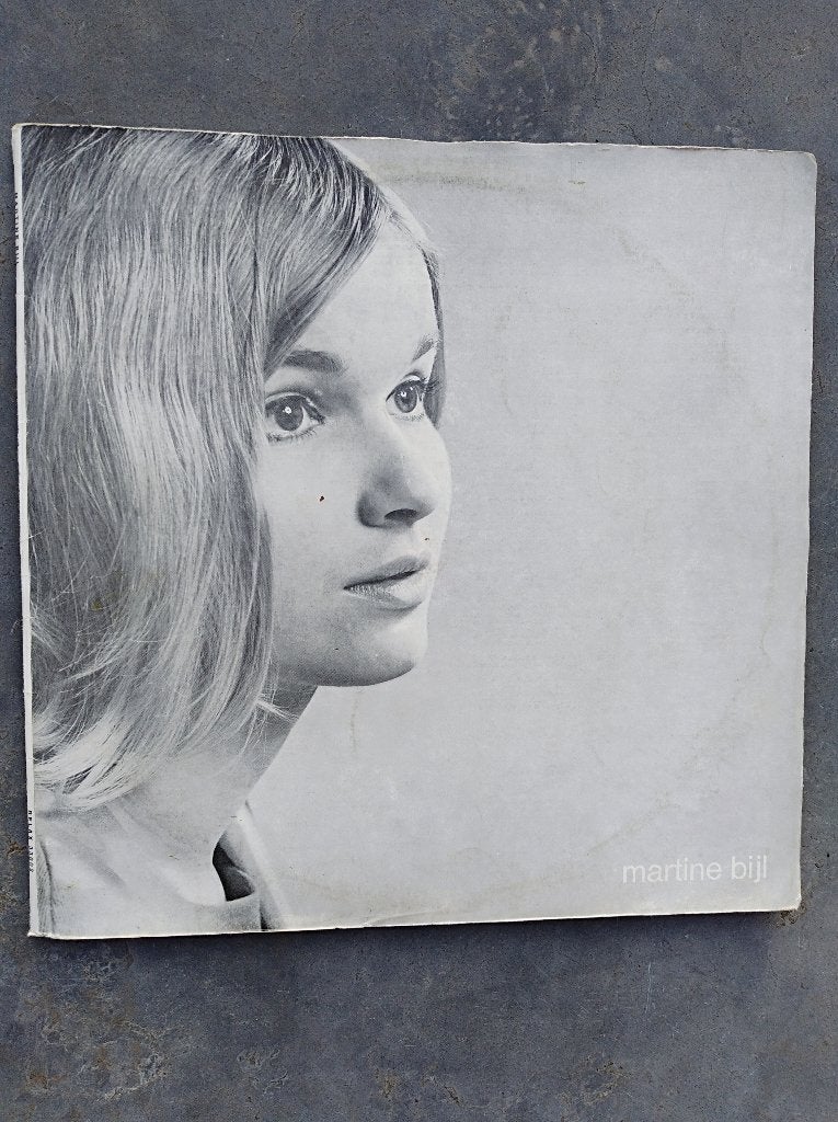 †MARTINE BIJL: LP "Martine Bijl zingt", Fotohoes, Ophalen of Verzenden, LP