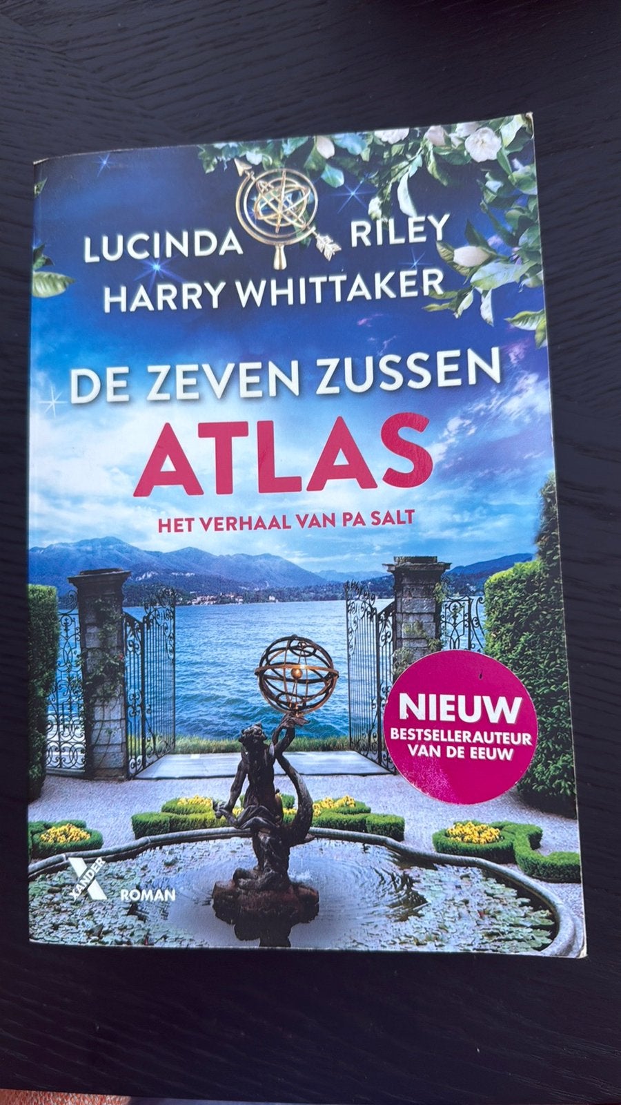 Harry Whittaker - Atlas, Boeken, Ophalen, Harry Whittaker; Lucinda Riley