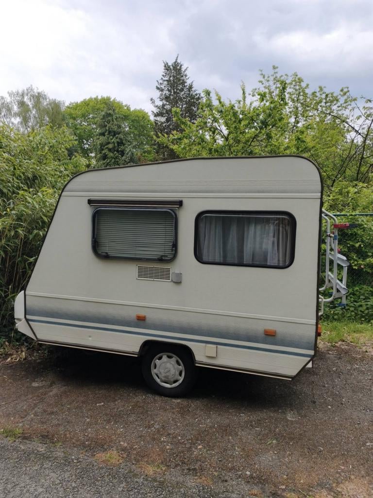 Adria caravan 750kg, Caravans en Kamperen, Caravans, Particulier, Disselslot, Adria