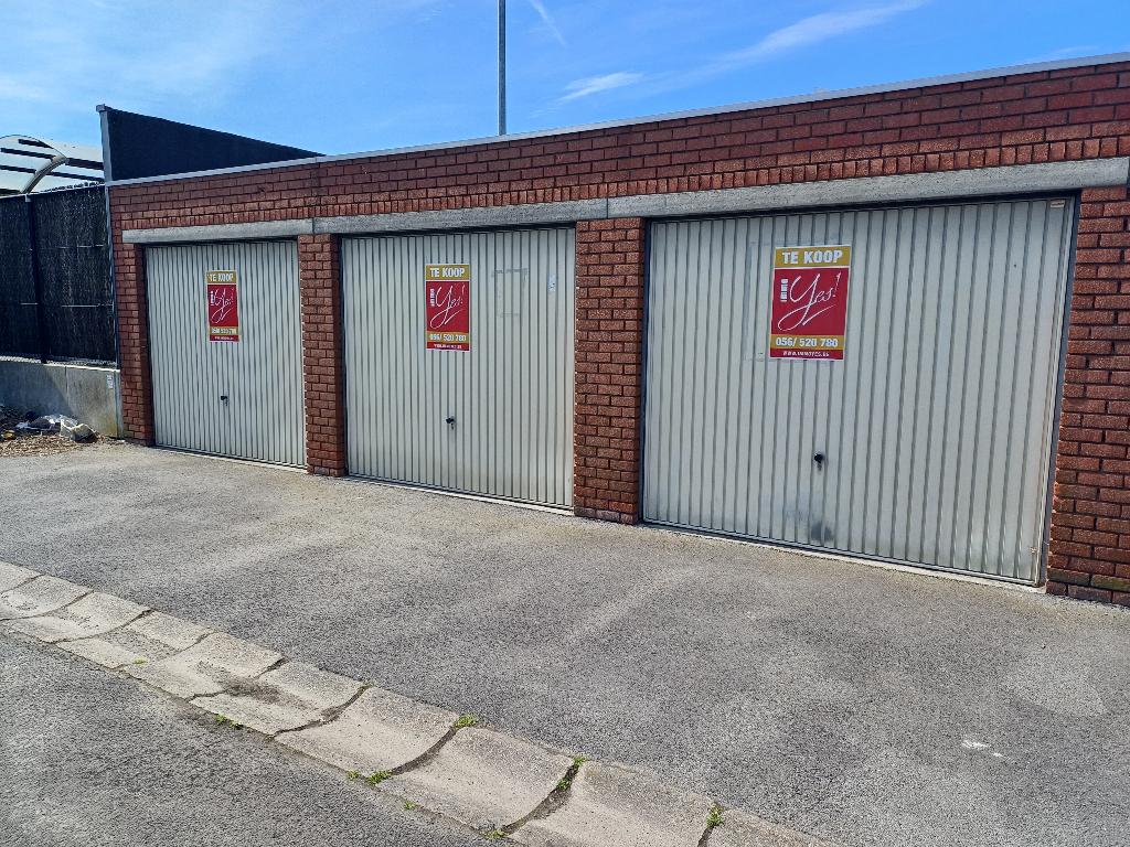 garagebox nabij station te huur in Harelbeke, Immo