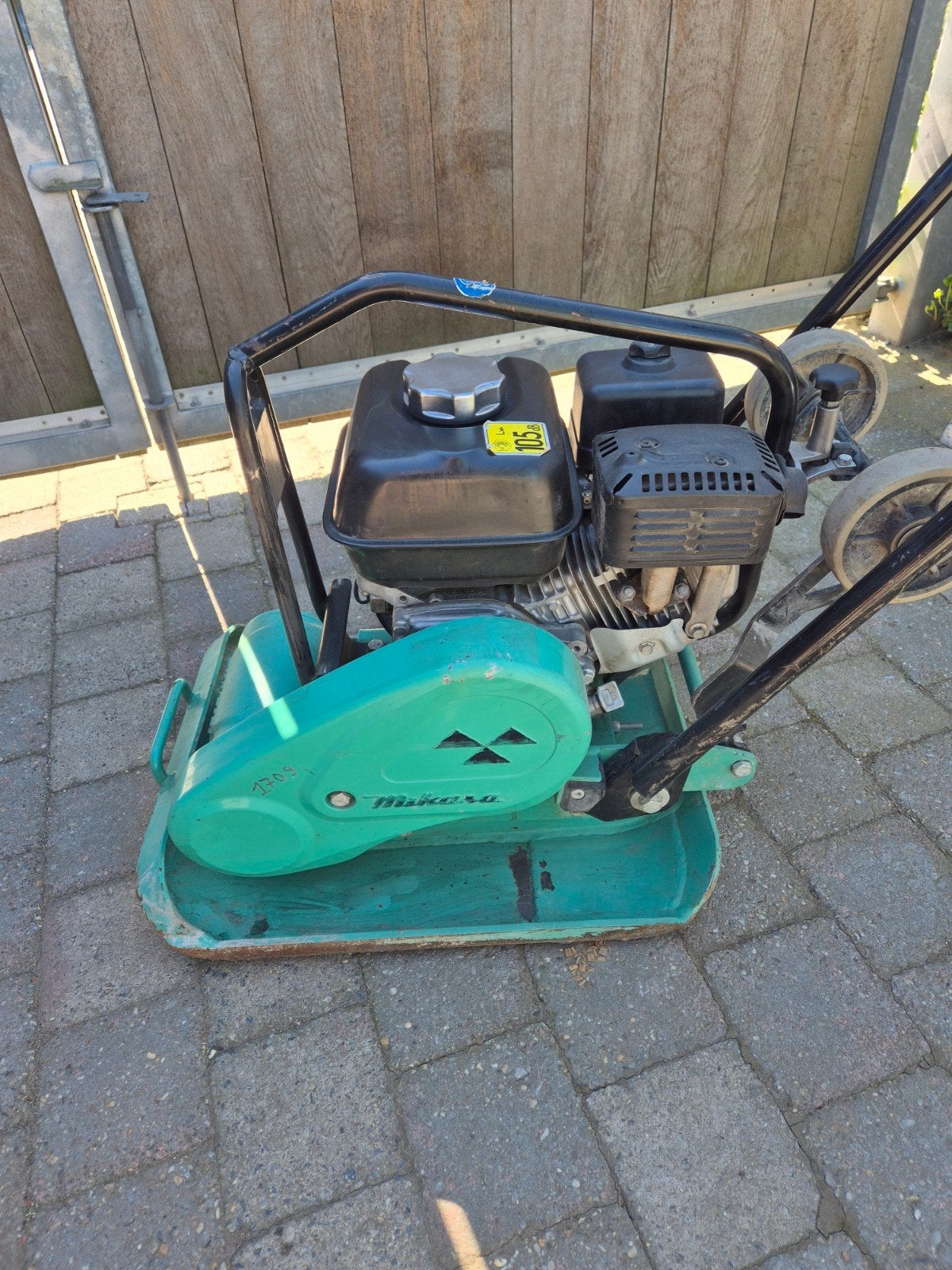 Mikasa Trilplaat MVC-F80H Honda GX 160, Tuin en Terras, Hand-tuingereedschap, Zo goed als nieuw, Ophalen