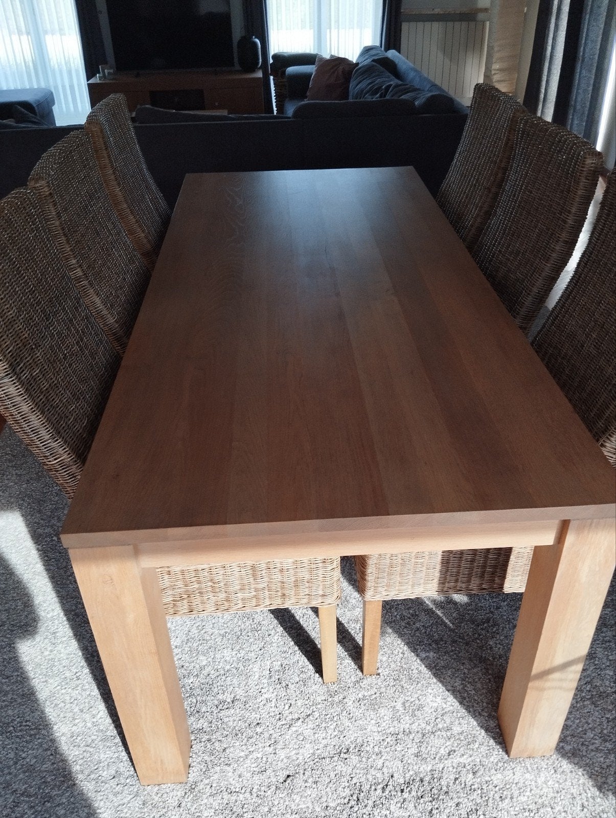 Massieve, eiken eettafel, Ophalen